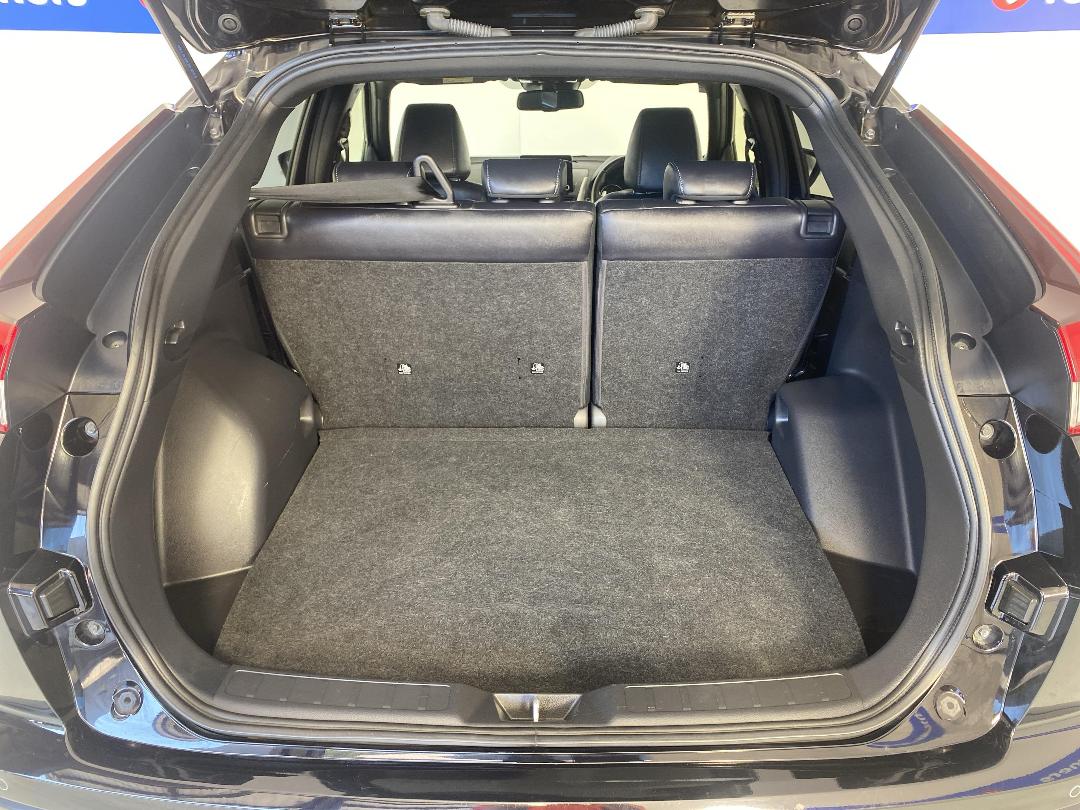 Photo '14' of Mitsubishi Eclipse Cross