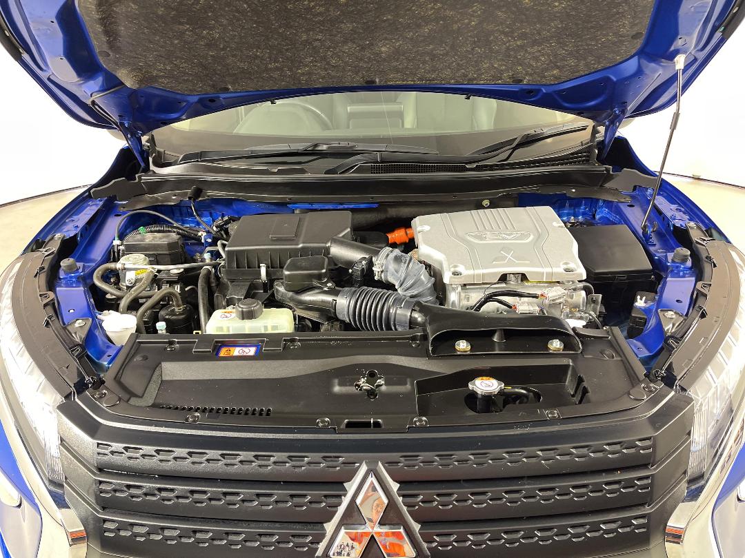 Photo '13' of Mitsubishi Eclipse Cross