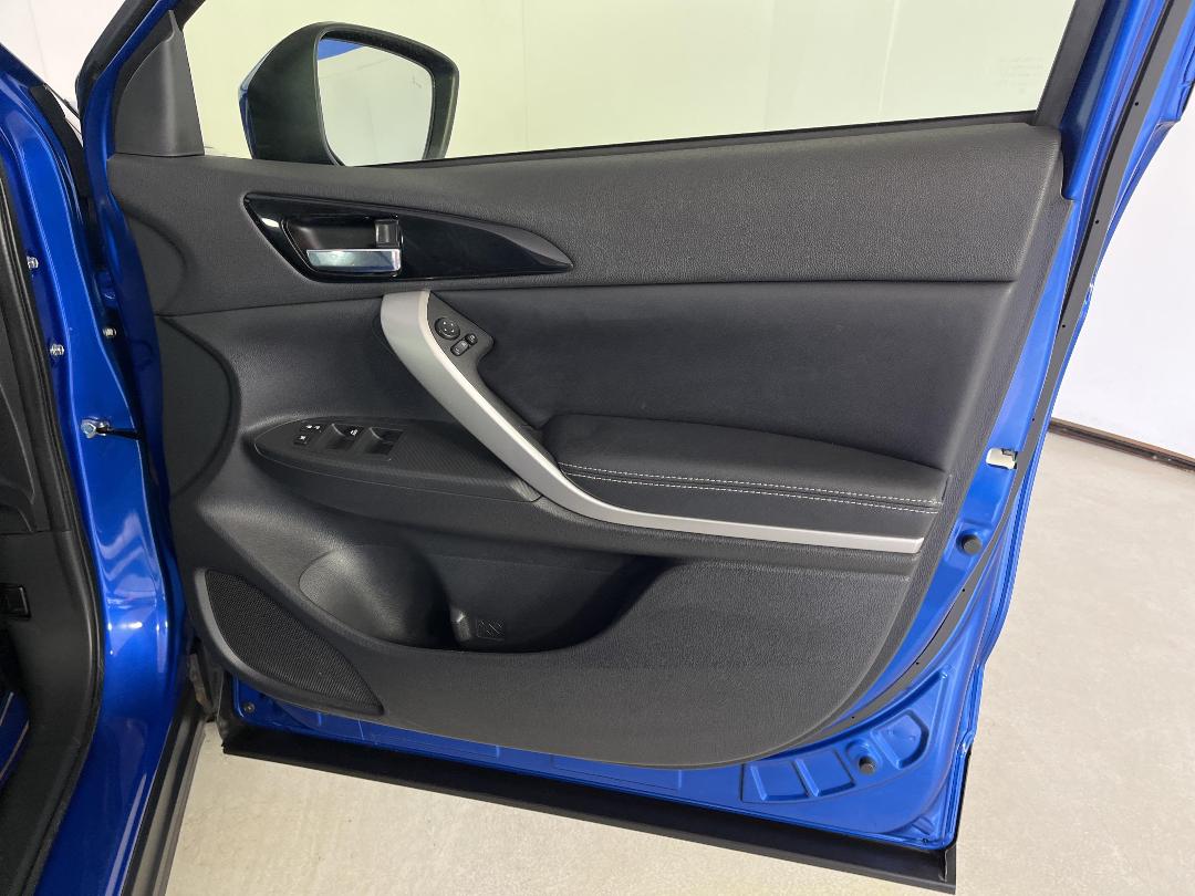 Photo '15' of Mitsubishi Eclipse Cross