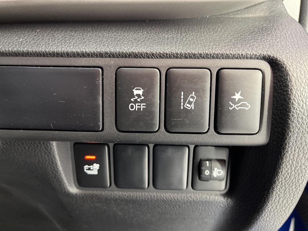 Photo '25' of Mitsubishi Eclipse Cross