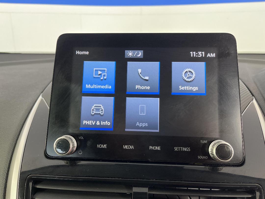 Photo '33' of Mitsubishi Eclipse Cross