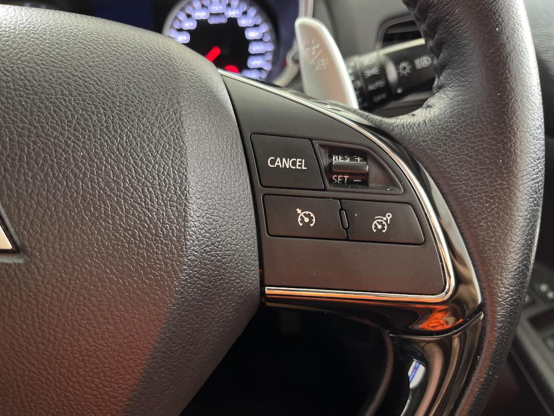 Photo '27' of Mitsubishi Eclipse Cross