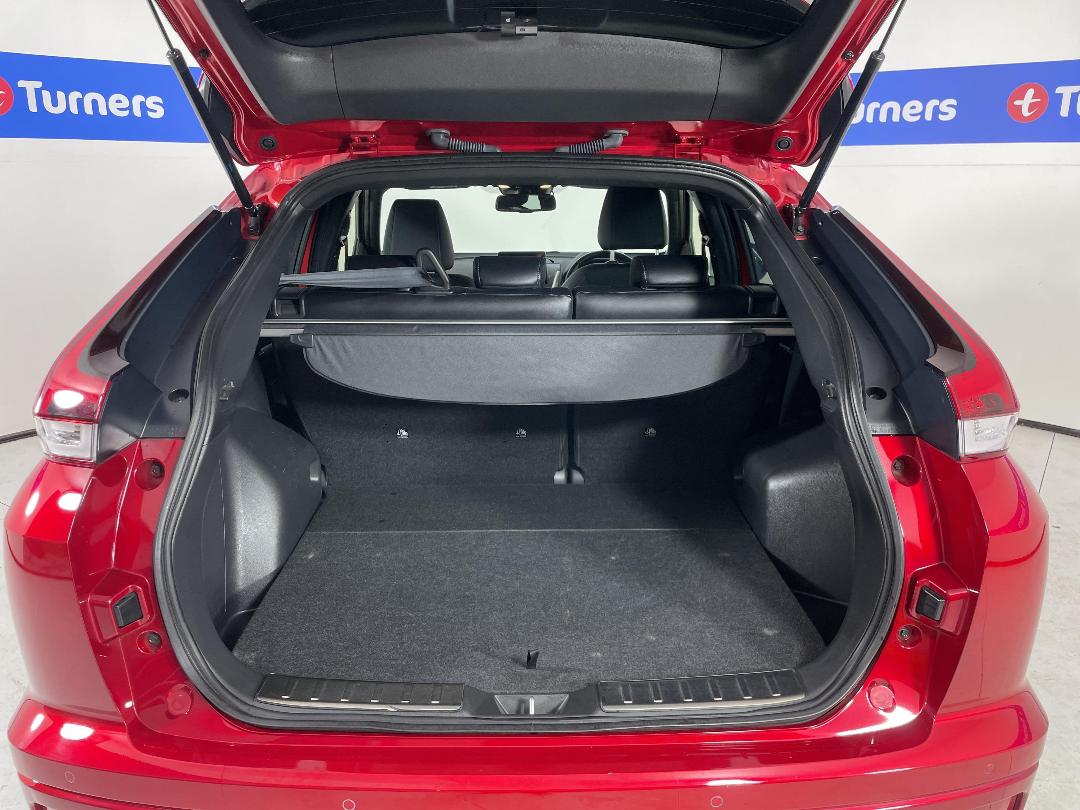 Photo '14' of Mitsubishi Eclipse Cross