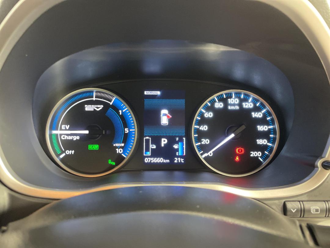 Photo '21' of Mitsubishi Eclipse Cross