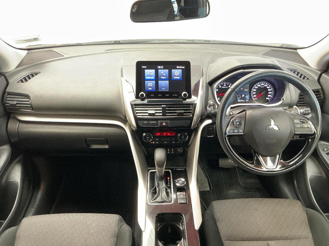 Photo '17' of Mitsubishi Eclipse Cross Photo '17' of Mitsubishi Eclipse Cross