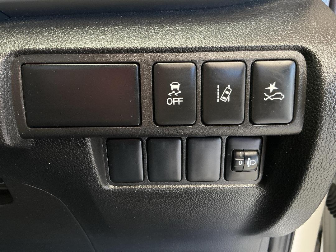 Photo '25' of Mitsubishi Eclipse Cross Photo '25' of Mitsubishi Eclipse Cross