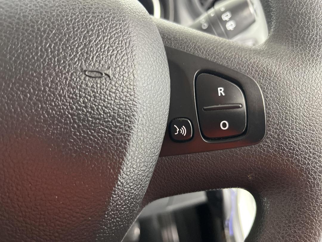 Photo '25' of Mitsubishi Express