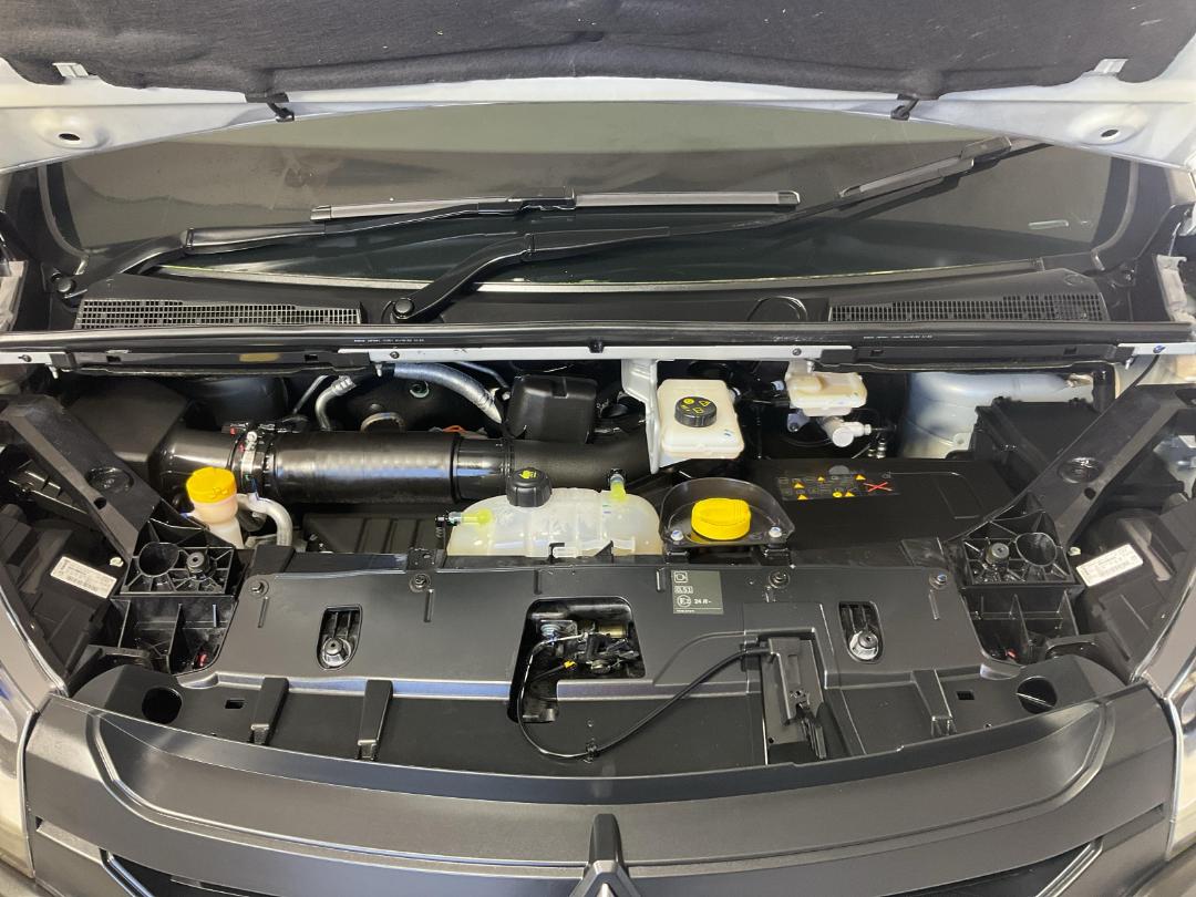 Photo '13' of Mitsubishi Express