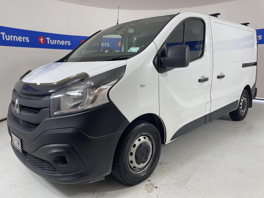 Photo '4' of Mitsubishi Express