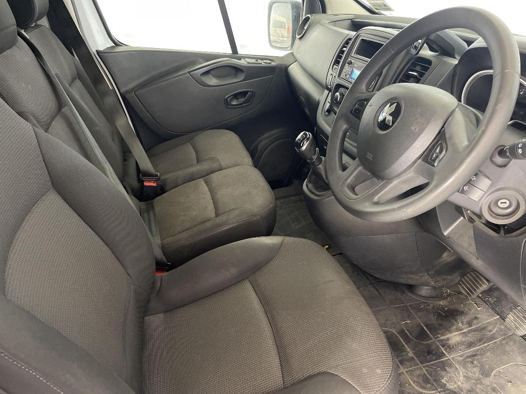 Photo '16' of Mitsubishi Express