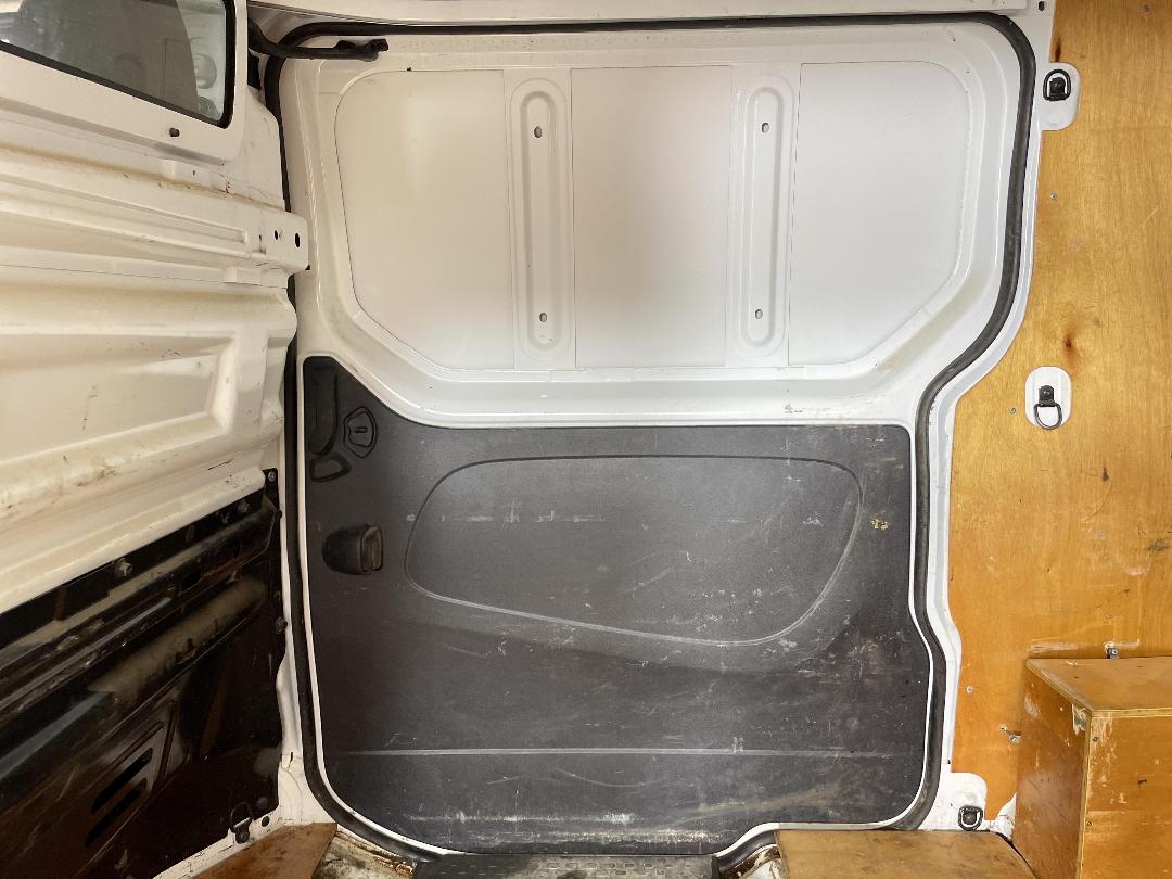 Photo '19' of Mitsubishi Express