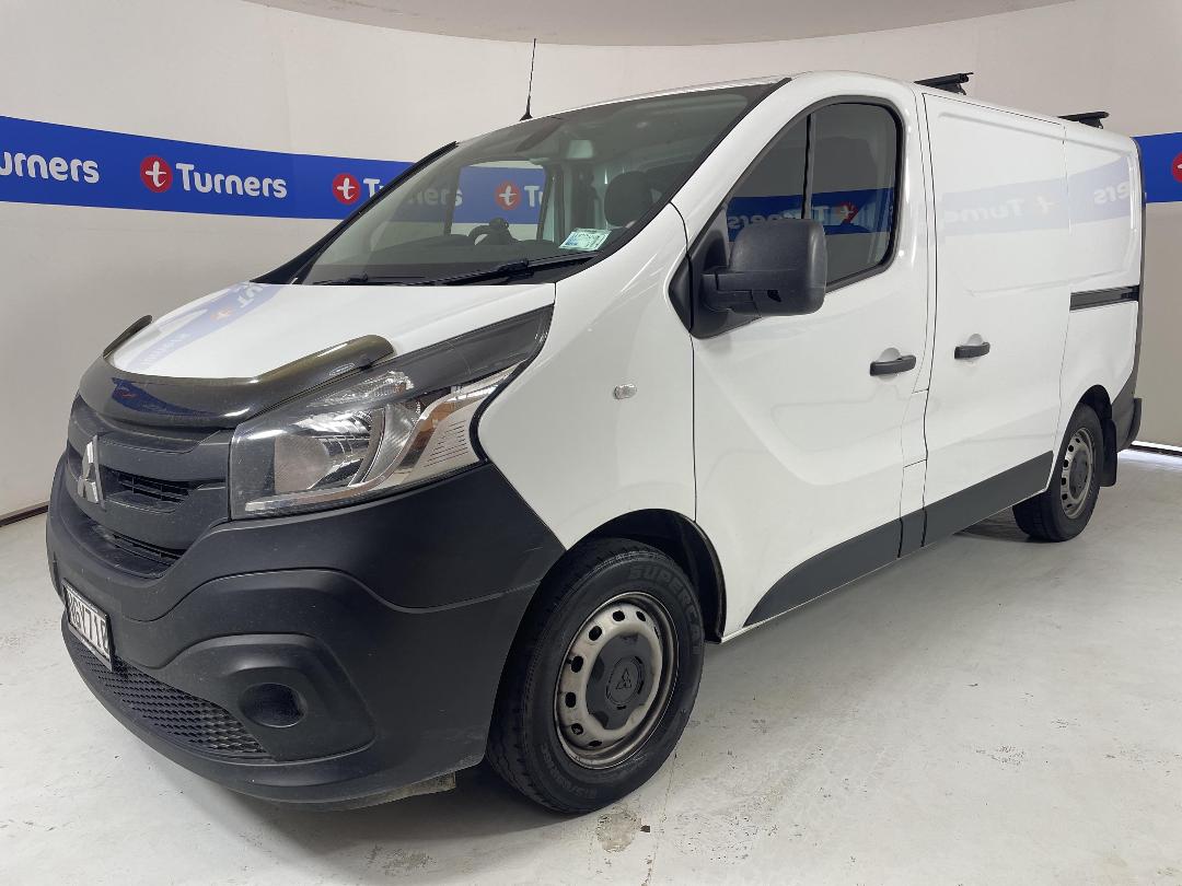 Photo '4' of Mitsubishi Express