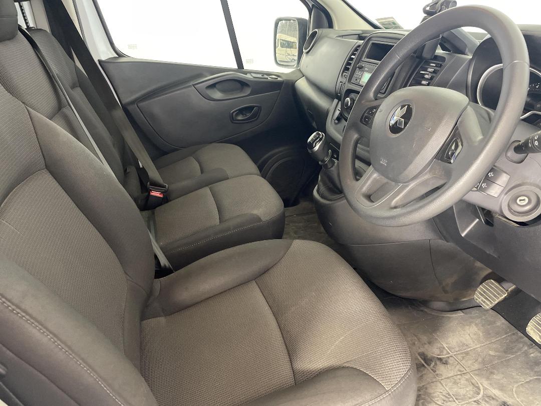 Photo '16' of Mitsubishi Express