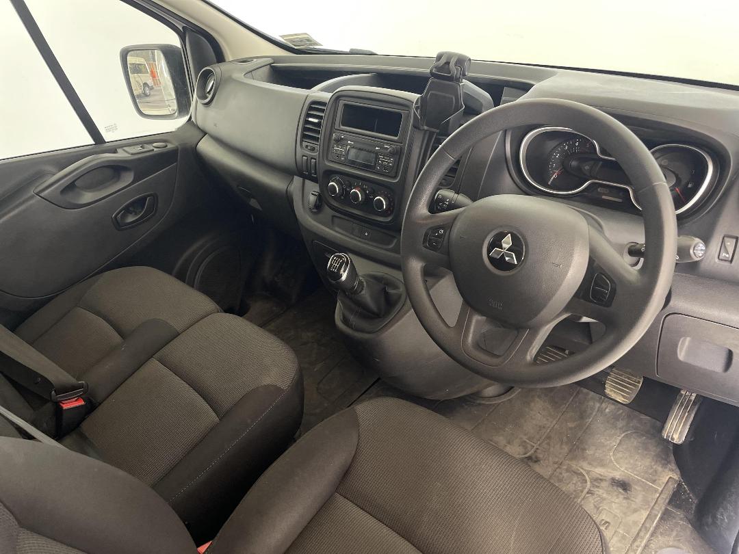 Photo '17' of Mitsubishi Express