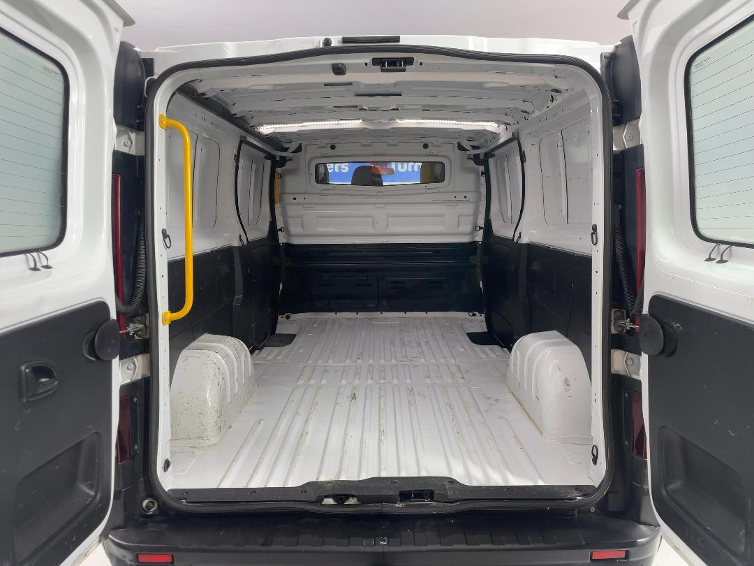 Photo '14' of Mitsubishi Express Photo '14' of Mitsubishi Express