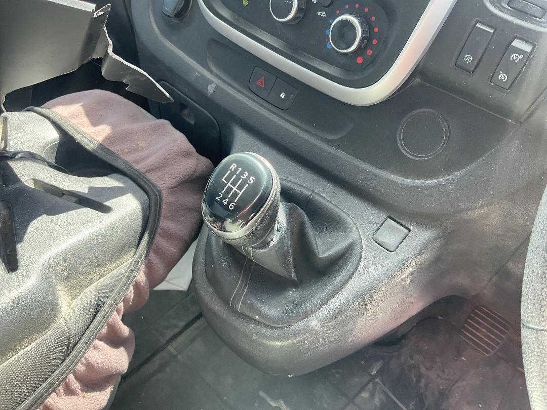 Photo '14' of Mitsubishi Express SWB