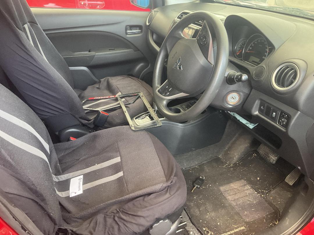 Photo '7' of Mitsubishi Mirage XLS