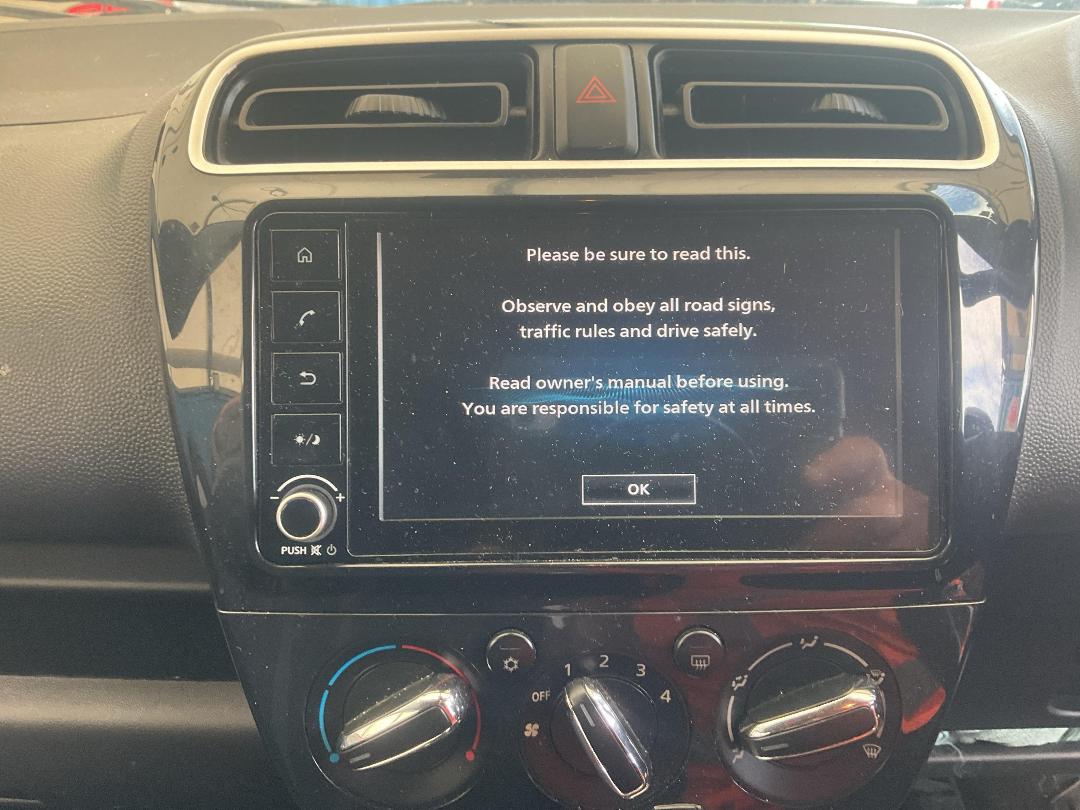 Photo '10' of Mitsubishi Mirage XLS