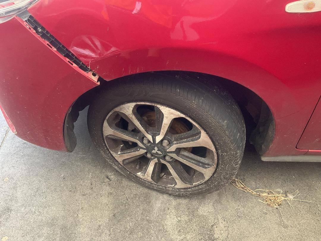 Photo '17' of Mitsubishi Mirage XLS