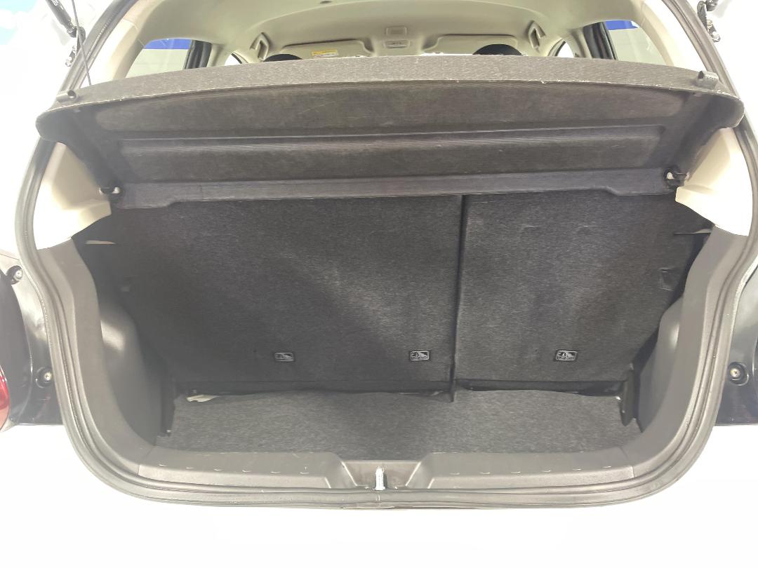 Photo '14' of Mitsubishi Mirage