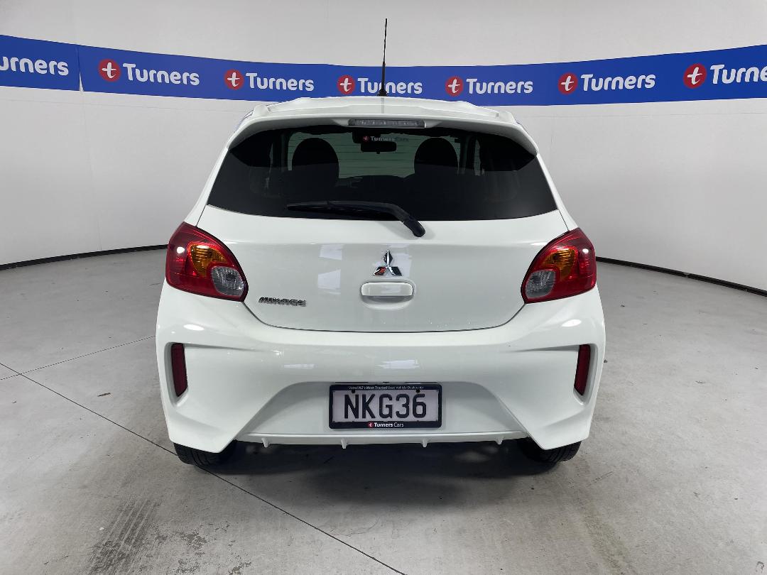 Photo '6' of Mitsubishi Mirage