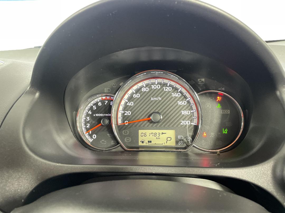 Photo '21' of Mitsubishi Mirage