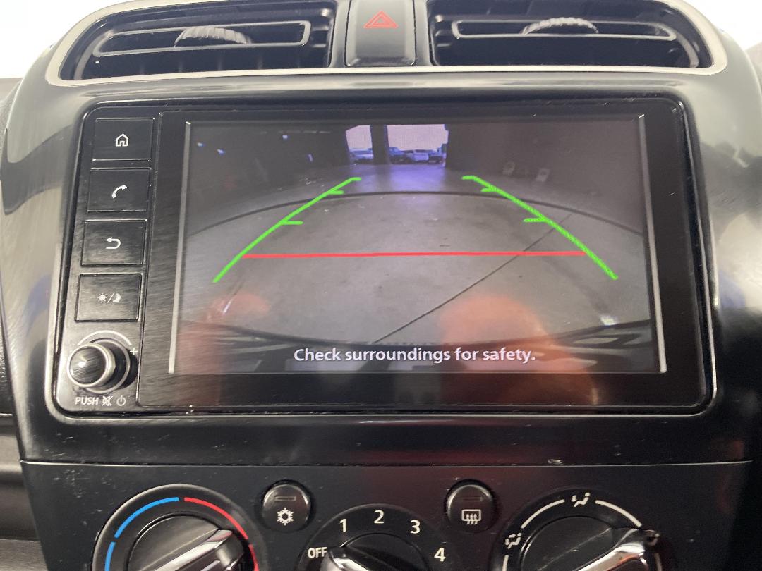 Photo '23' of Mitsubishi Mirage