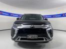Thumbnail '2' of Mitsubishi Outlander