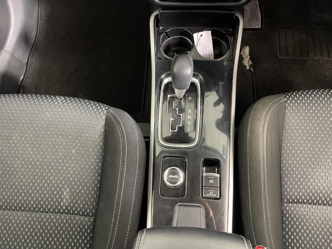 Photo '23' of Mitsubishi Outlander Photo '23' of Mitsubishi Outlander