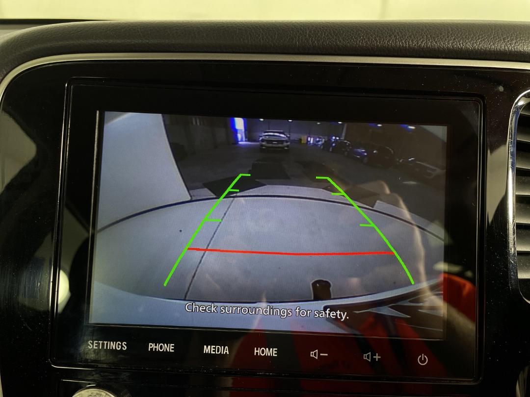 Photo '30' of Mitsubishi Outlander Photo '30' of Mitsubishi Outlander