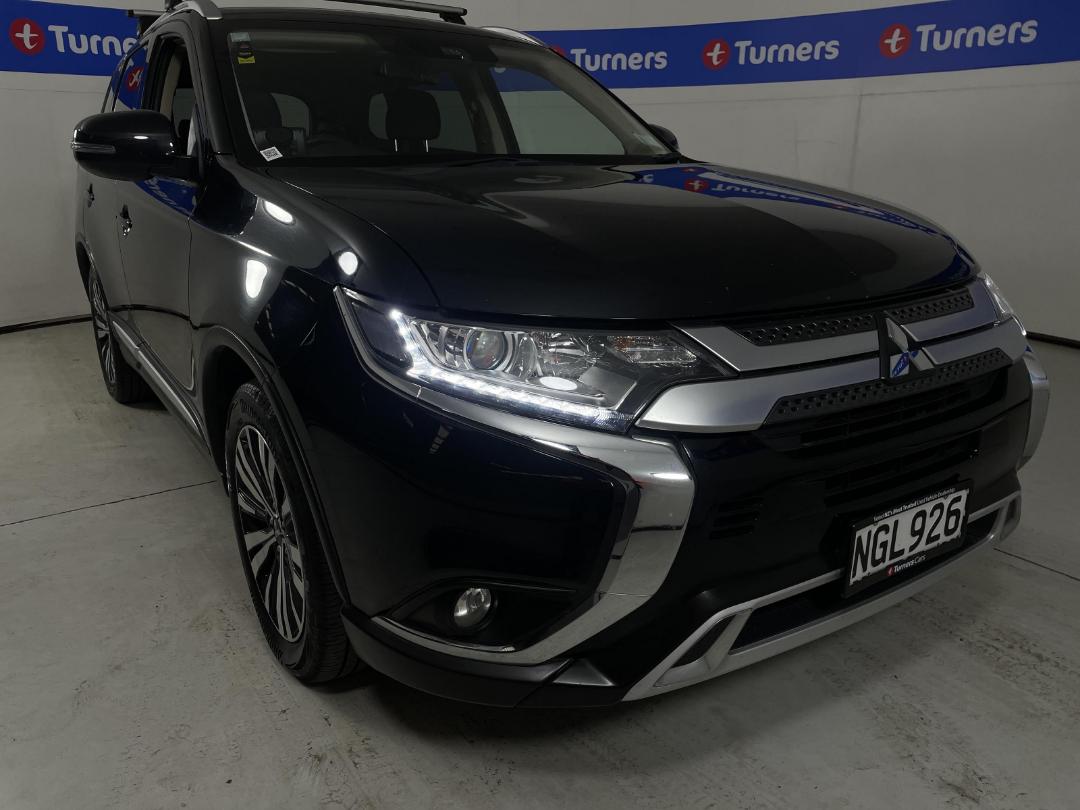 Photo '26' of Mitsubishi Outlander Photo '26' of Mitsubishi Outlander