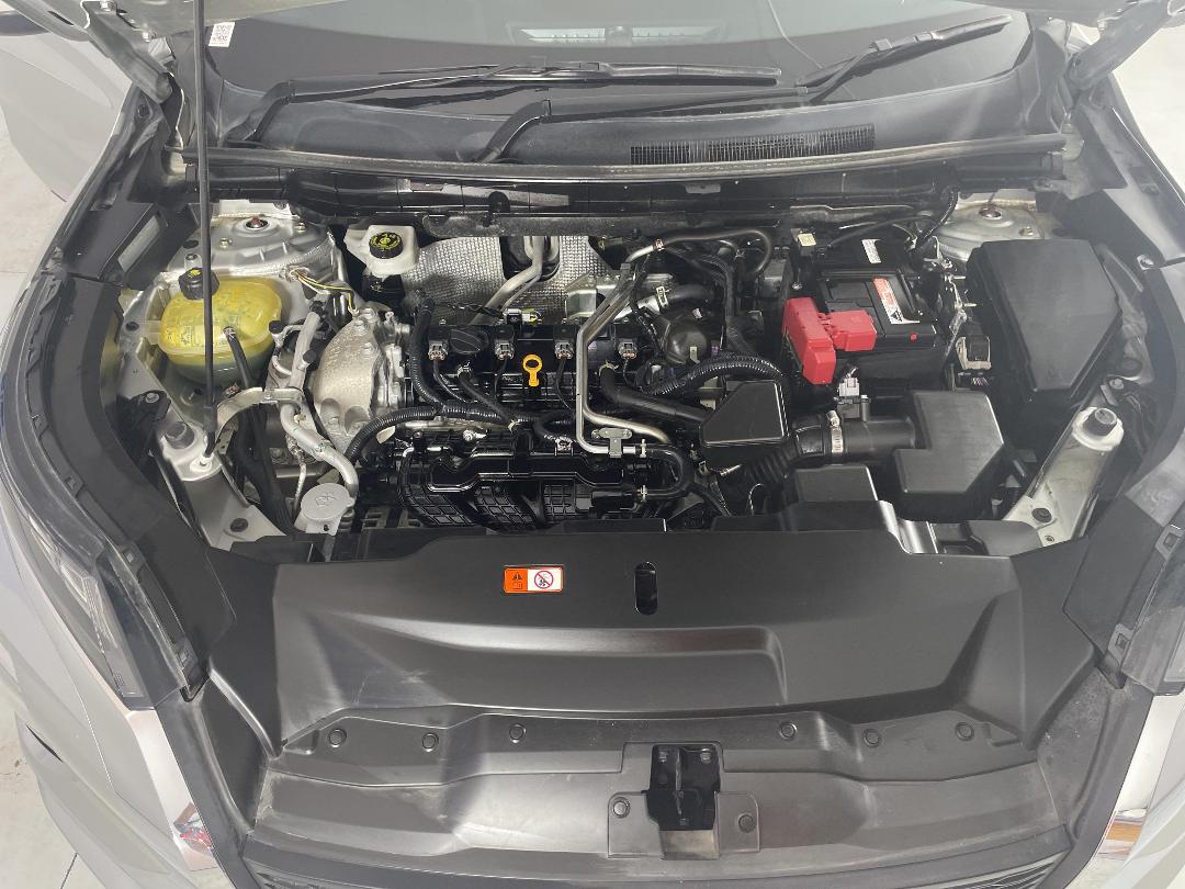 Photo '13' of Mitsubishi Outlander