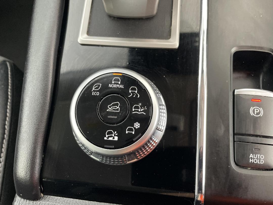 Photo '31' of Mitsubishi Outlander