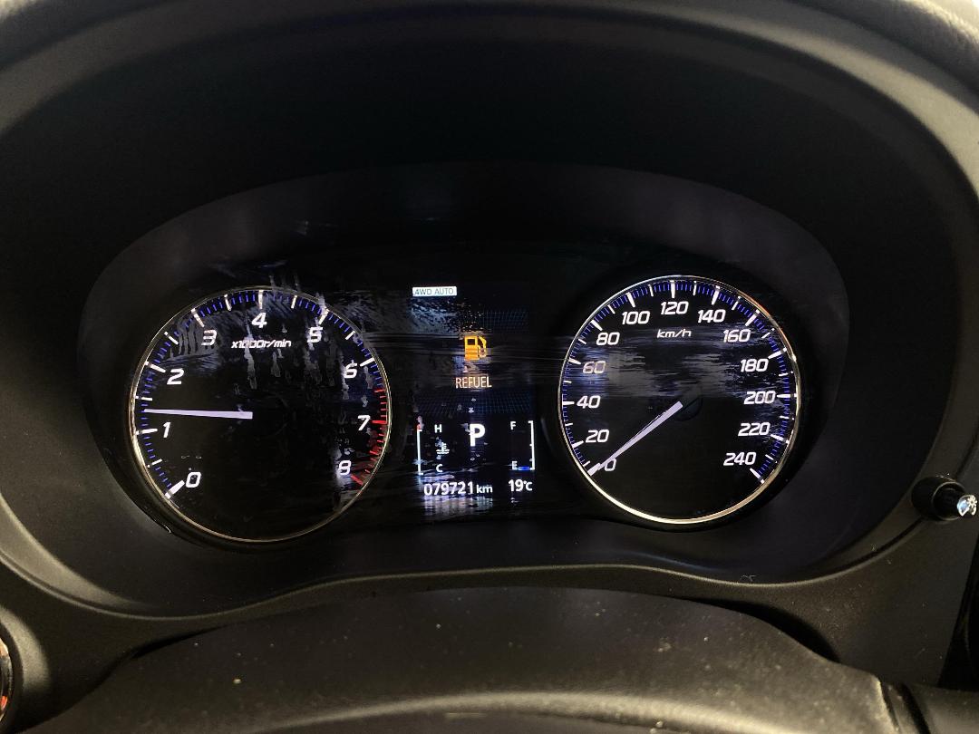 Photo '21' of Mitsubishi Outlander