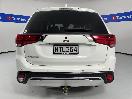Thumbnail '6' of Mitsubishi Outlander