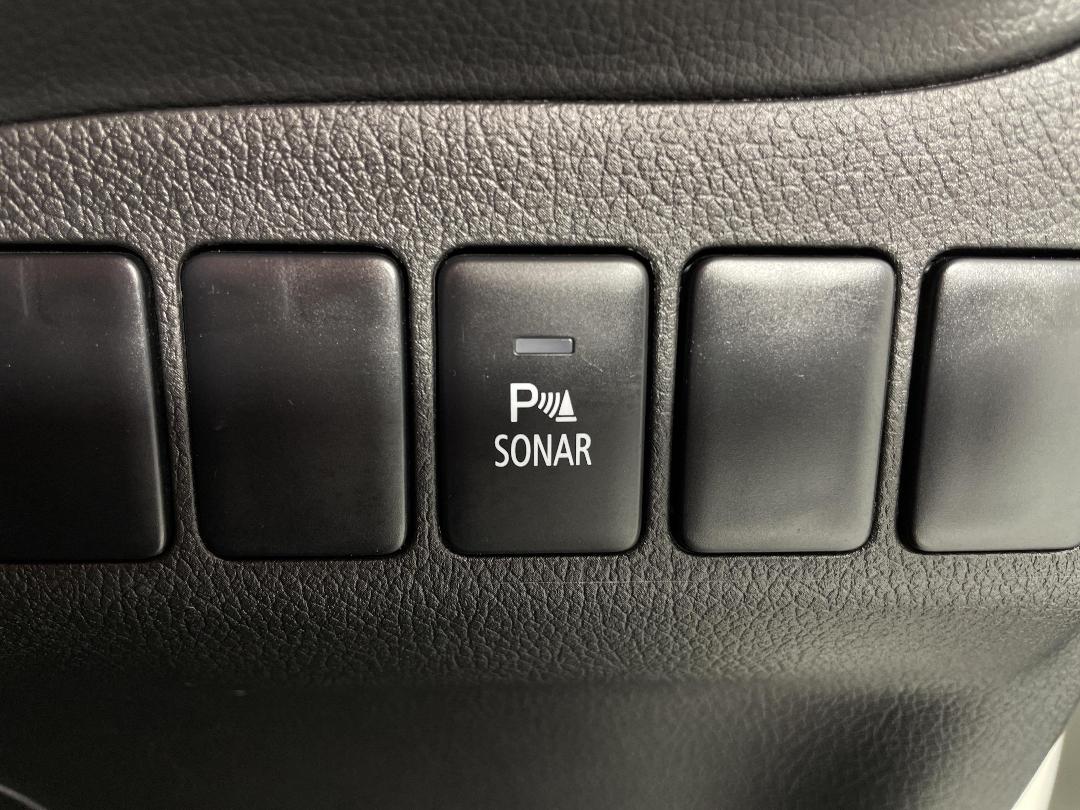 Photo '23' of Mitsubishi Outlander