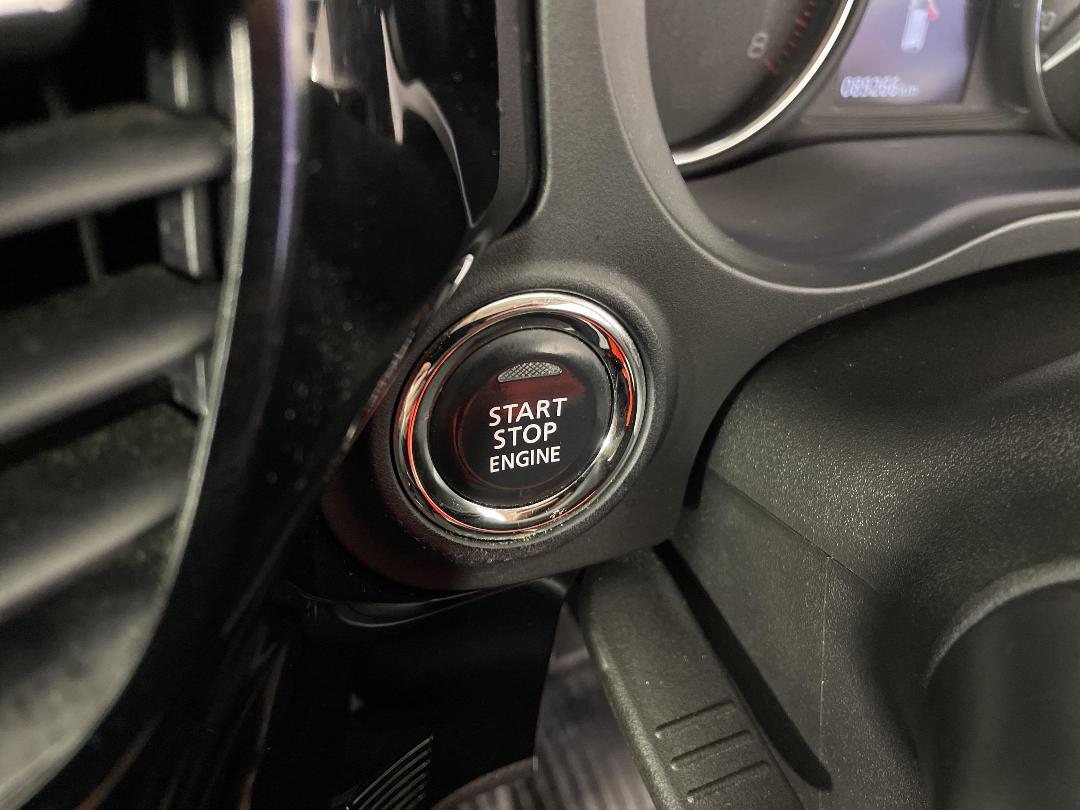 Photo '27' of Mitsubishi Outlander