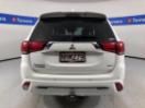 Thumbnail '6' of Mitsubishi Outlander Thumbnail '6' of Mitsubishi Outlander