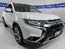 Thumbnail '1' of Mitsubishi Outlander