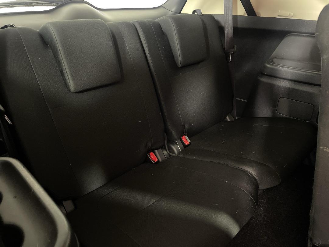 Photo '23' of Mitsubishi Outlander