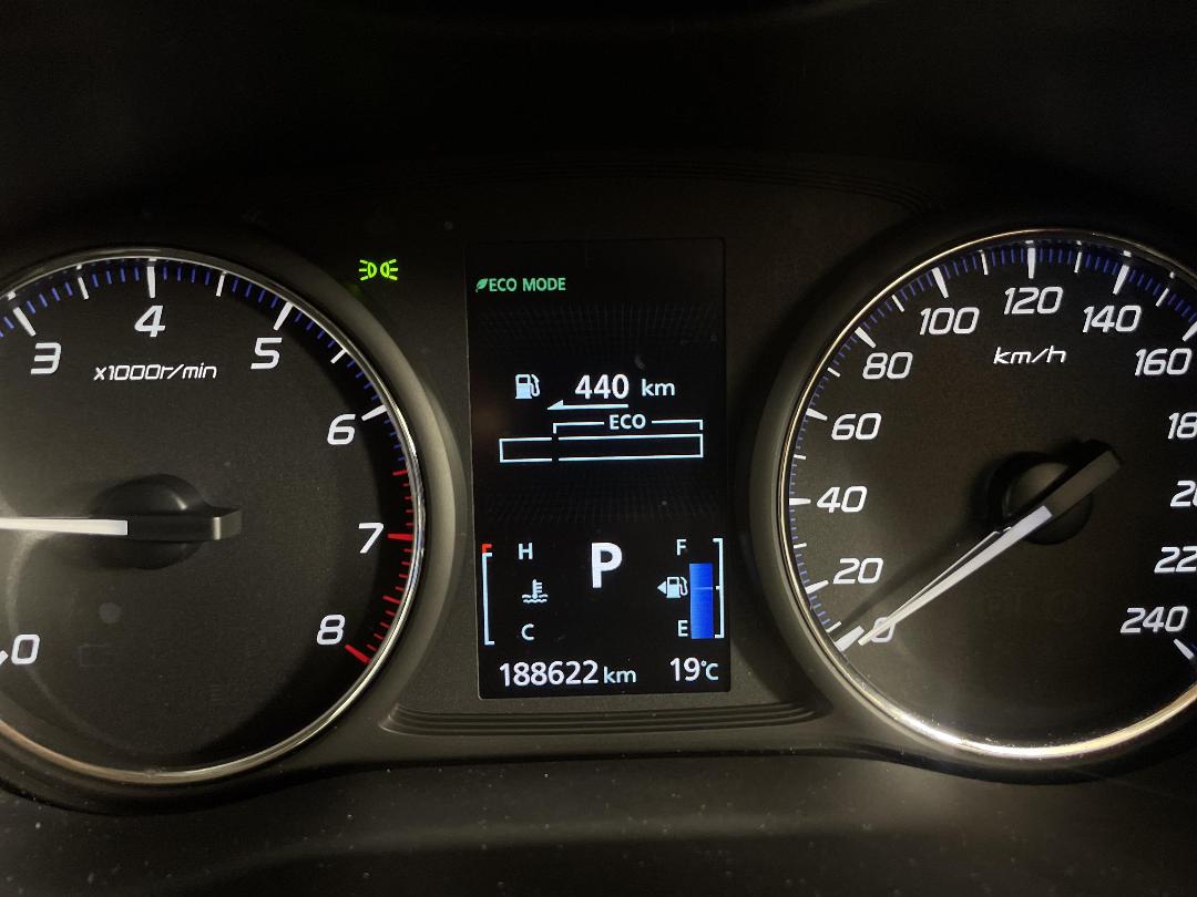 Photo '21' of Mitsubishi Outlander