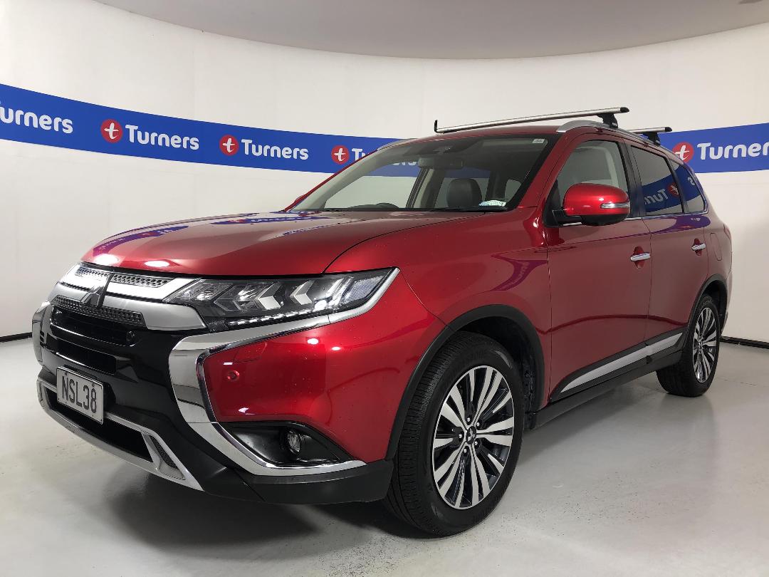 Photo '4' of Mitsubishi Outlander