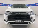 Thumbnail '2' of Mitsubishi Outlander