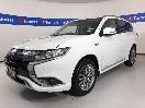 Thumbnail '4' of Mitsubishi Outlander
