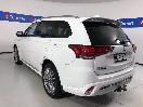 Thumbnail '5' of Mitsubishi Outlander