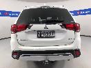 Thumbnail '6' of Mitsubishi Outlander