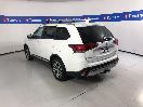 Thumbnail '5' of Mitsubishi Outlander