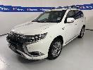 Thumbnail '4' of Mitsubishi Outlander