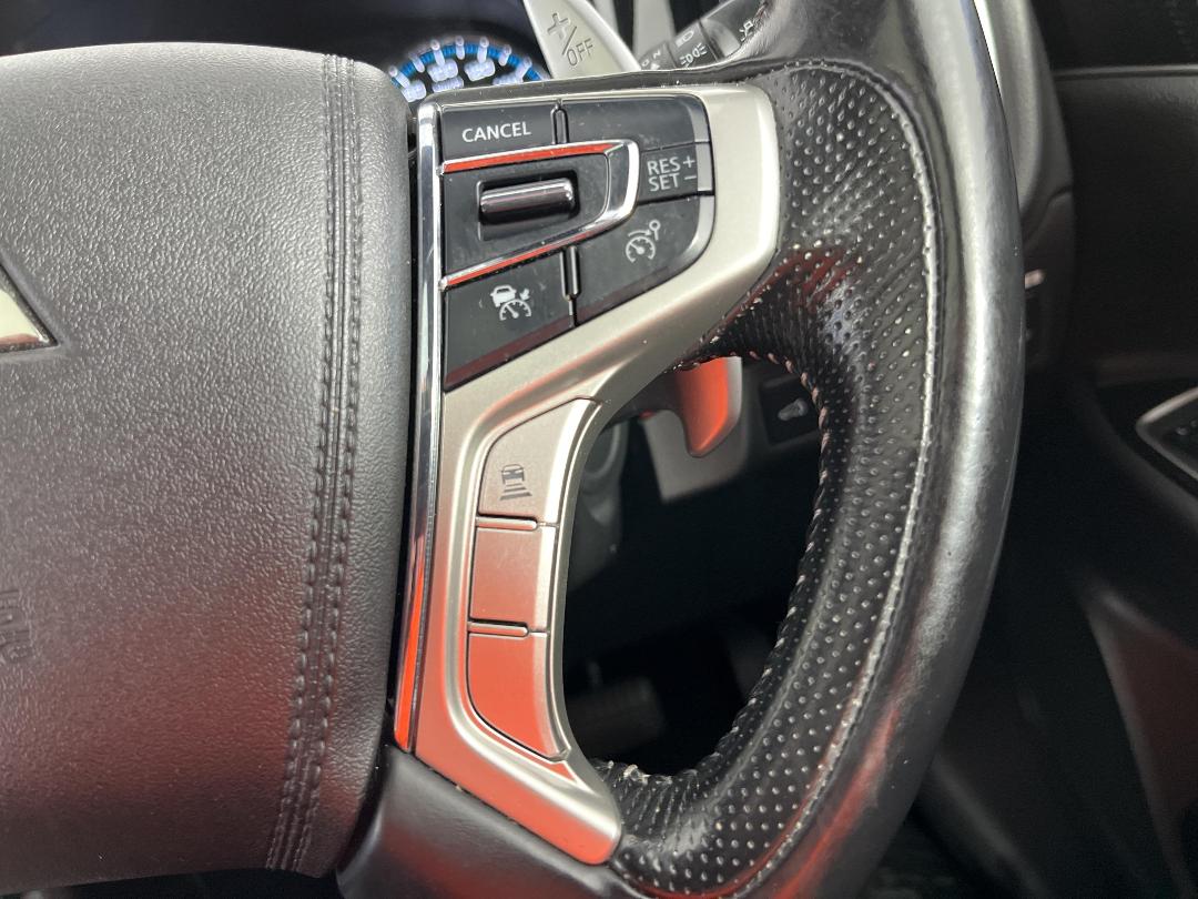 Photo '26' of Mitsubishi Outlander