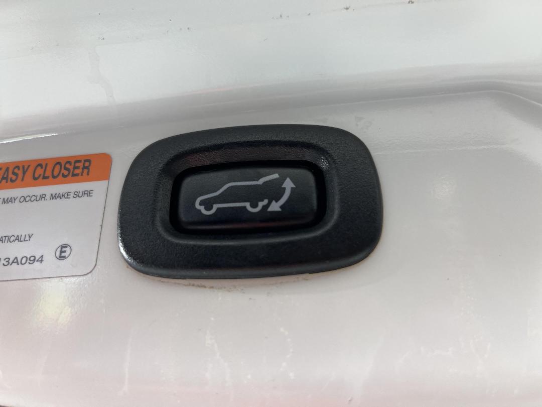 Photo '31' of Mitsubishi Outlander